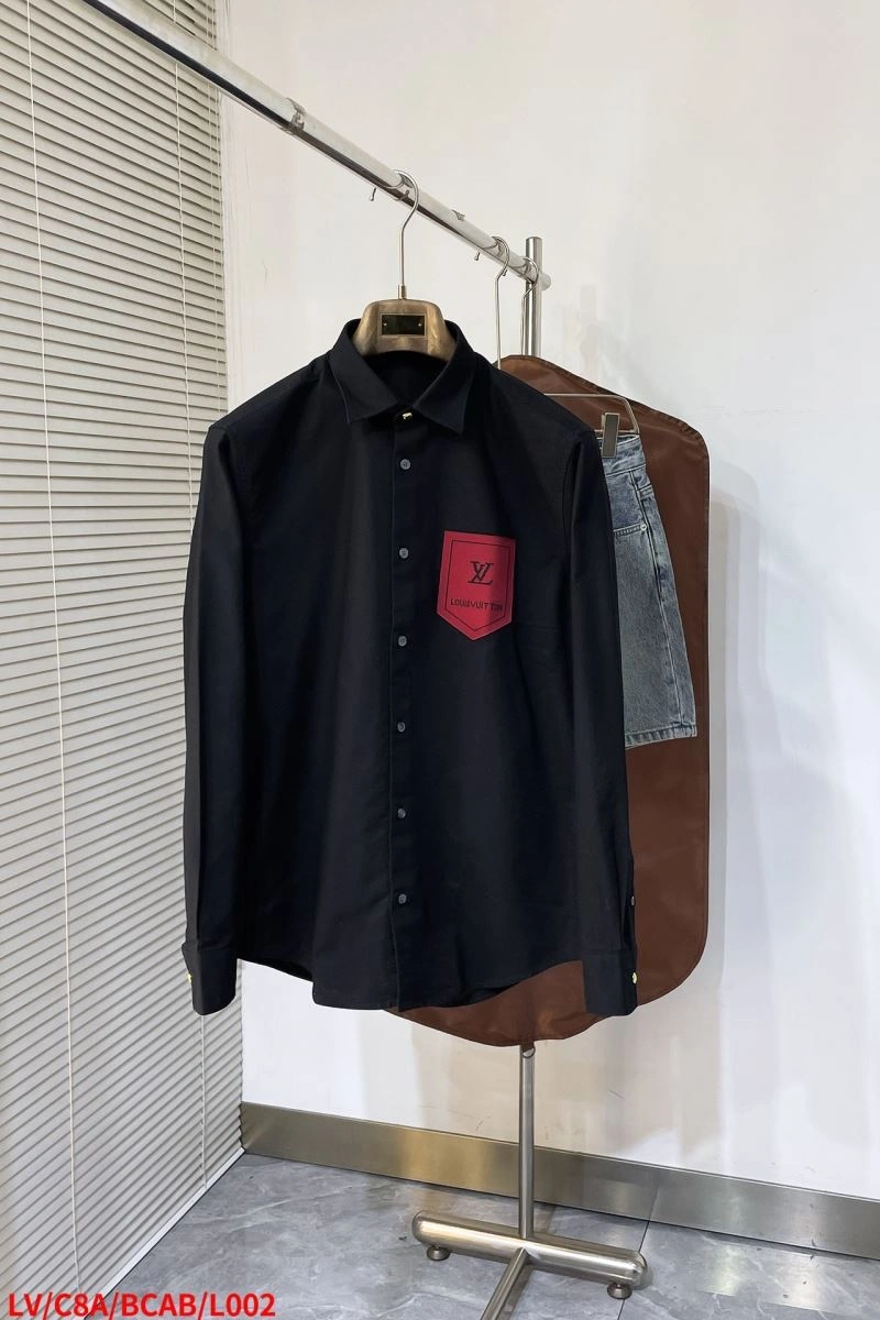 Snug Louis Vuitton Shirts 134883