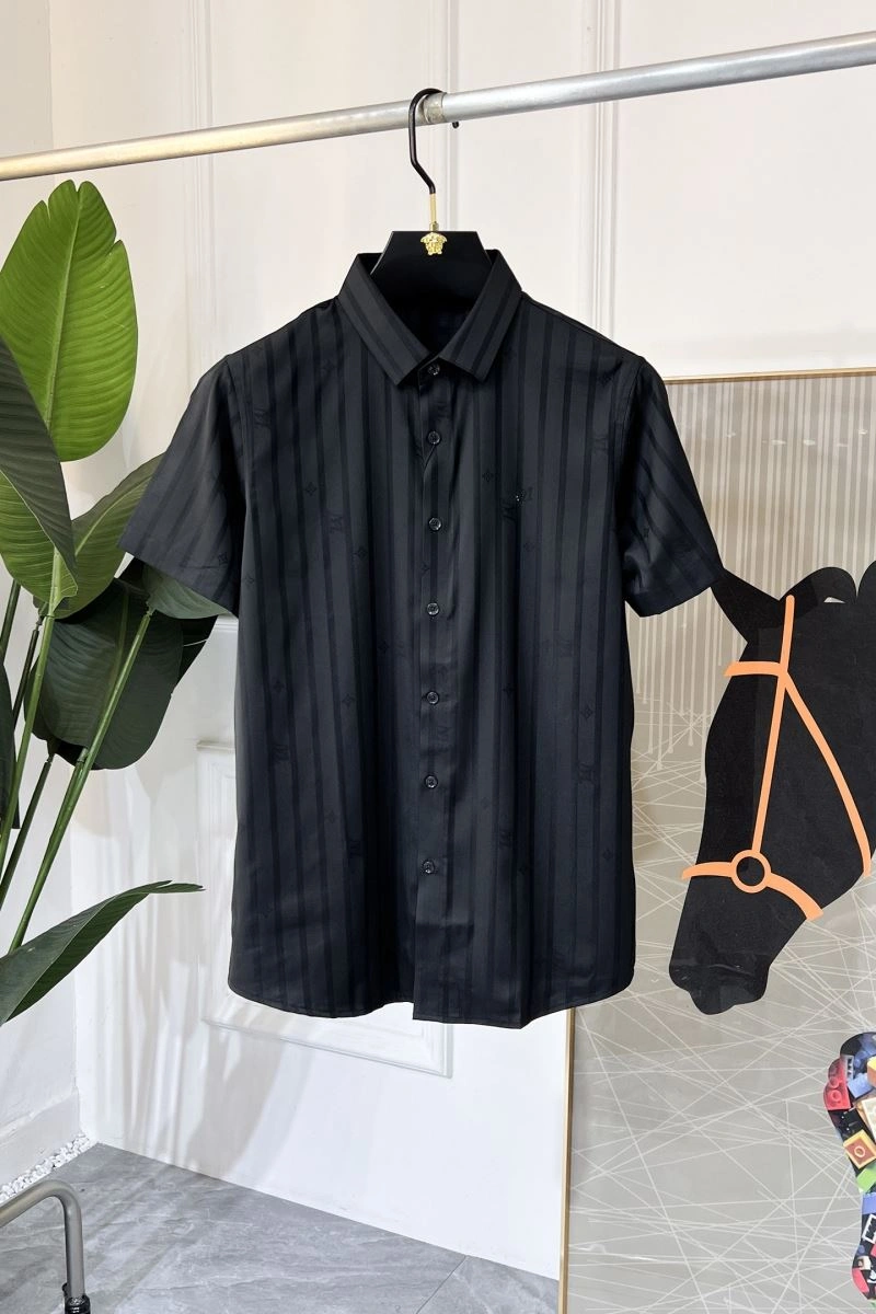 Louis Vuitton Shirts Sleek 134886
