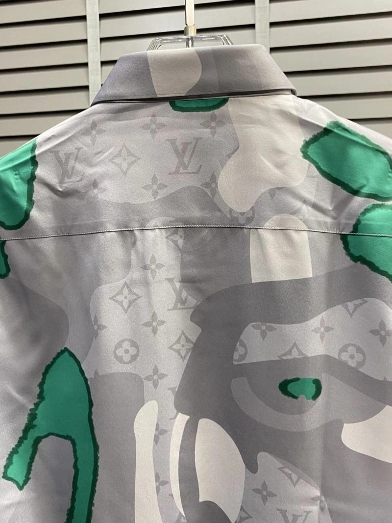 Louis Vuitton Shirts Durable 134871