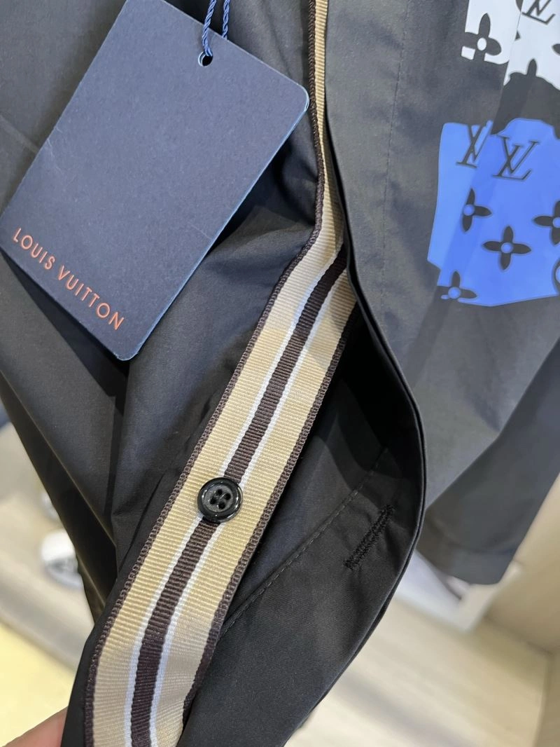 Popular Louis Vuitton Shirts 134864