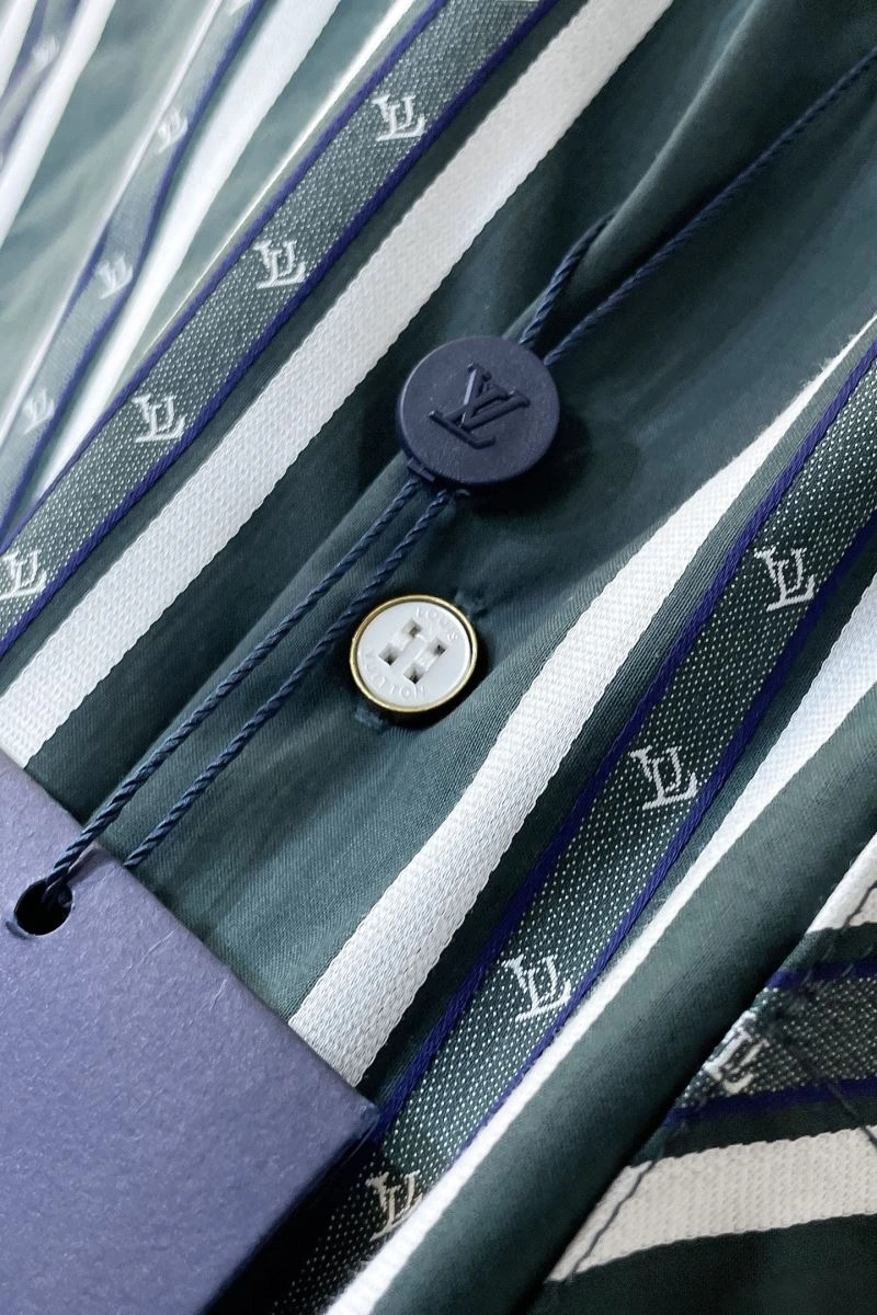 Flexible Louis Vuitton Shirts 134862