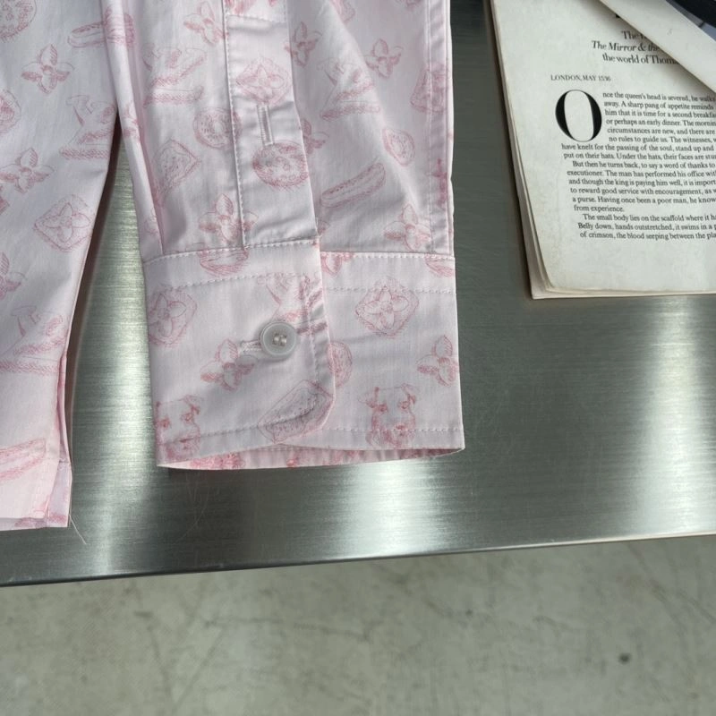 Vibrant Louis Vuitton Shirts 134843