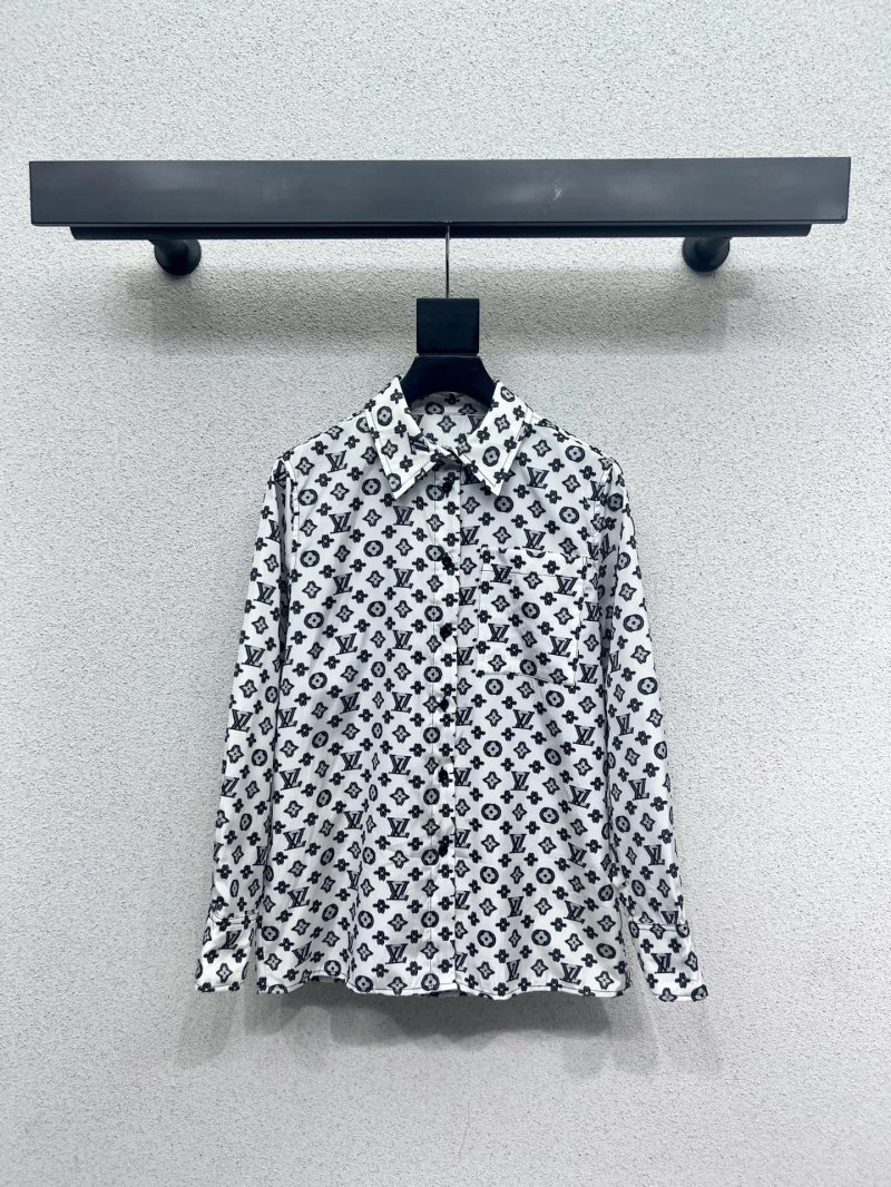 Supportive Louis Vuitton Shirts 131366