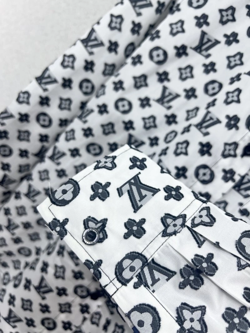 Supportive Louis Vuitton Shirts 131366