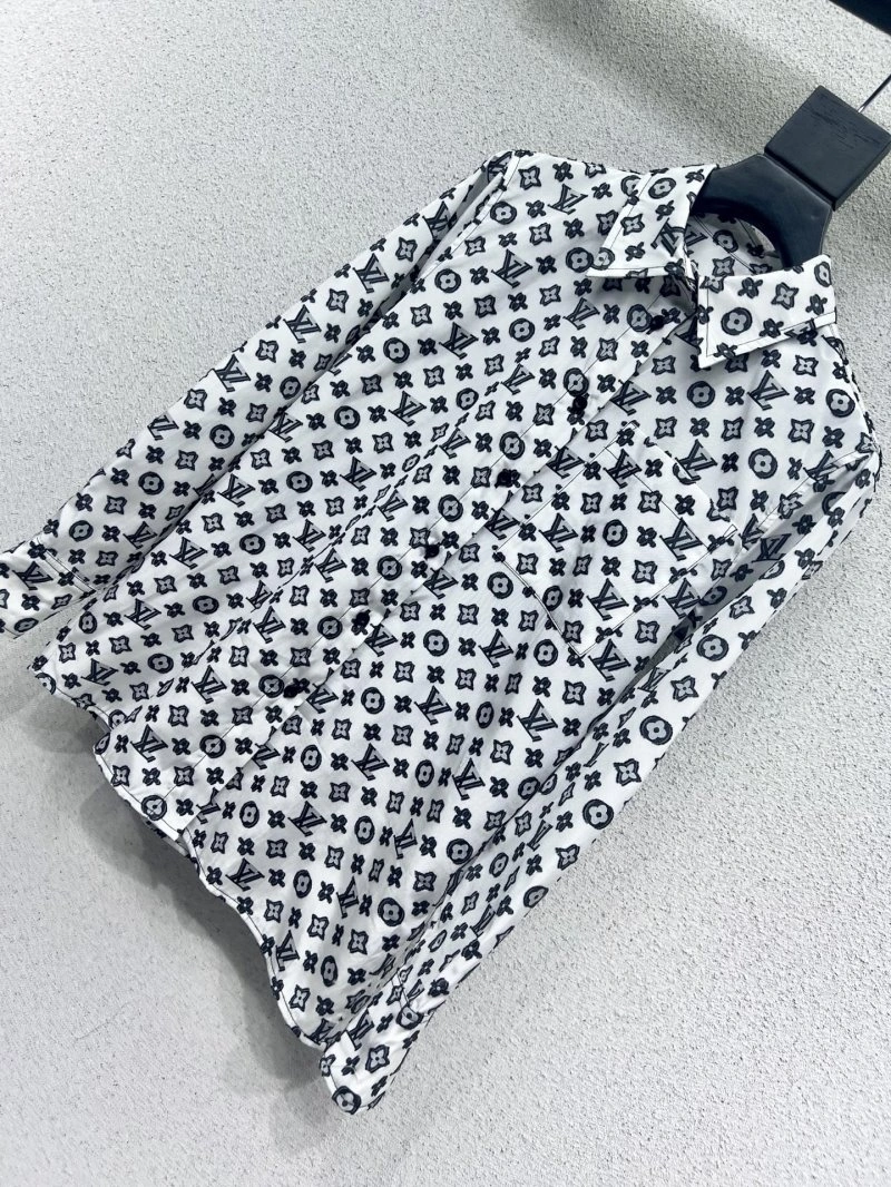 Supportive Louis Vuitton Shirts 131366