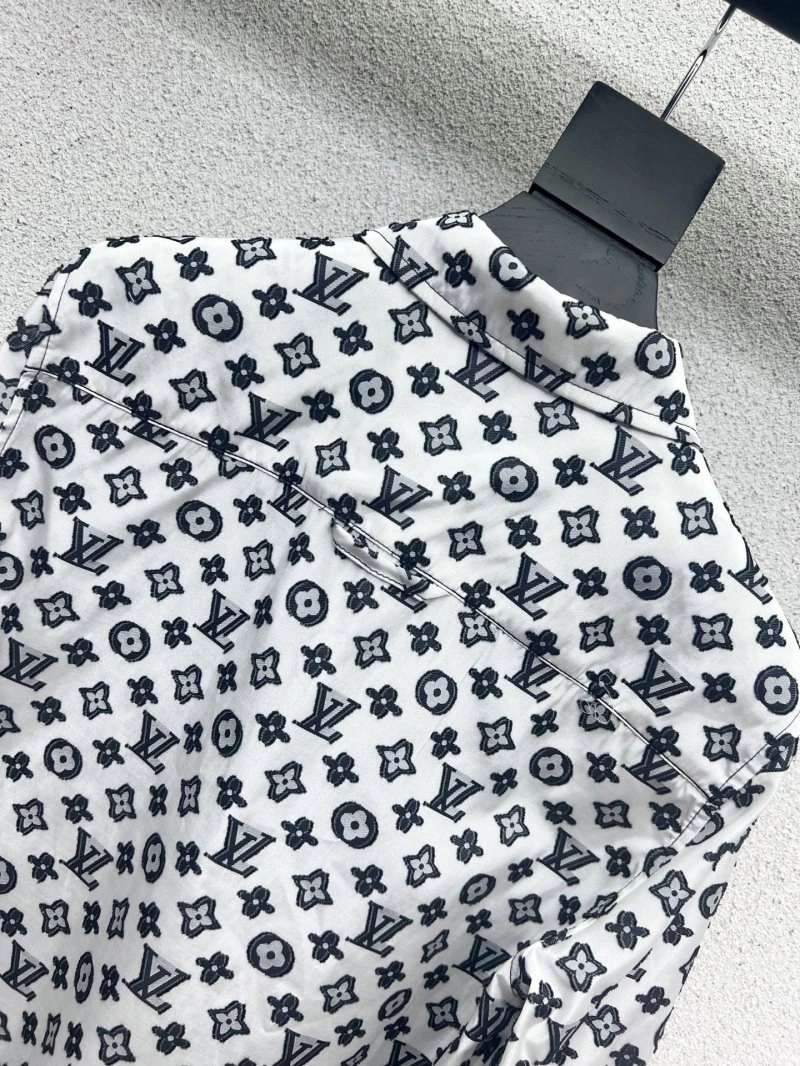 Supportive Louis Vuitton Shirts 131366
