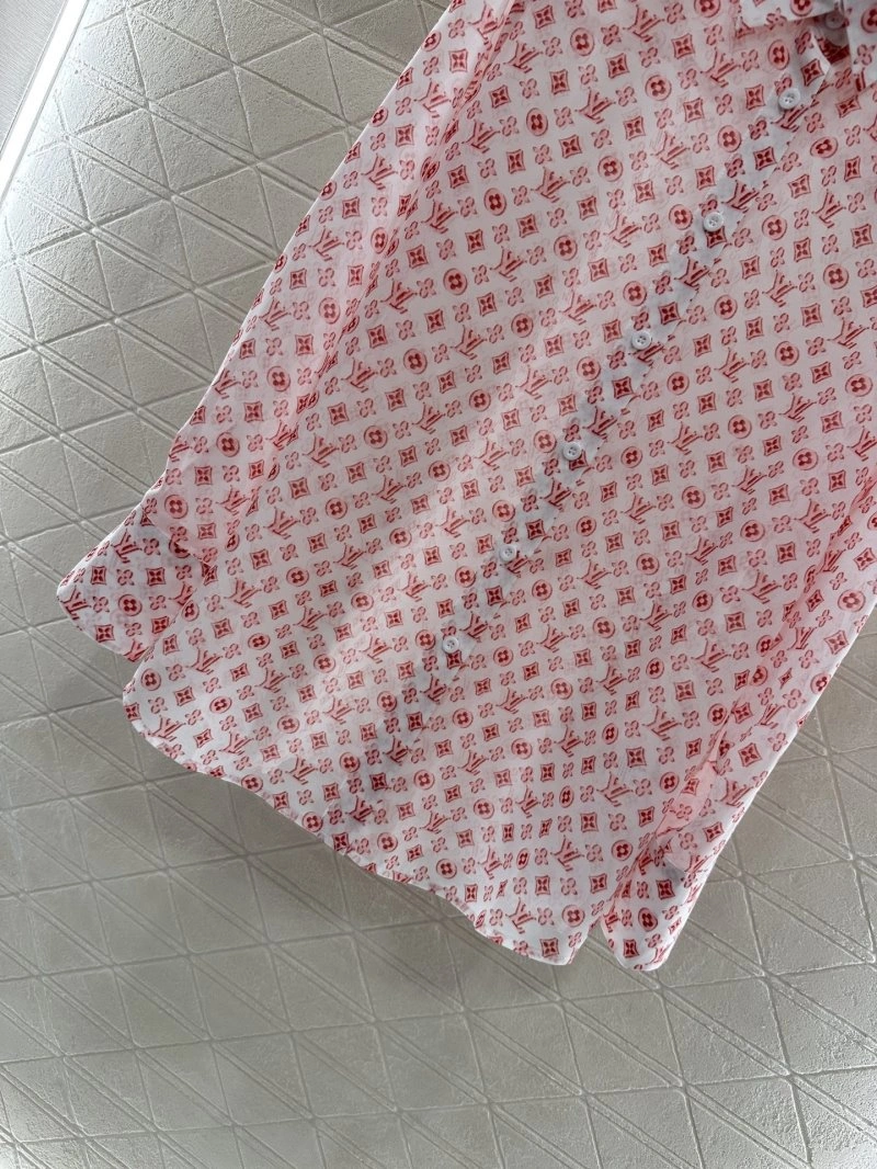 Louis Vuitton Shirts Supportive 131377