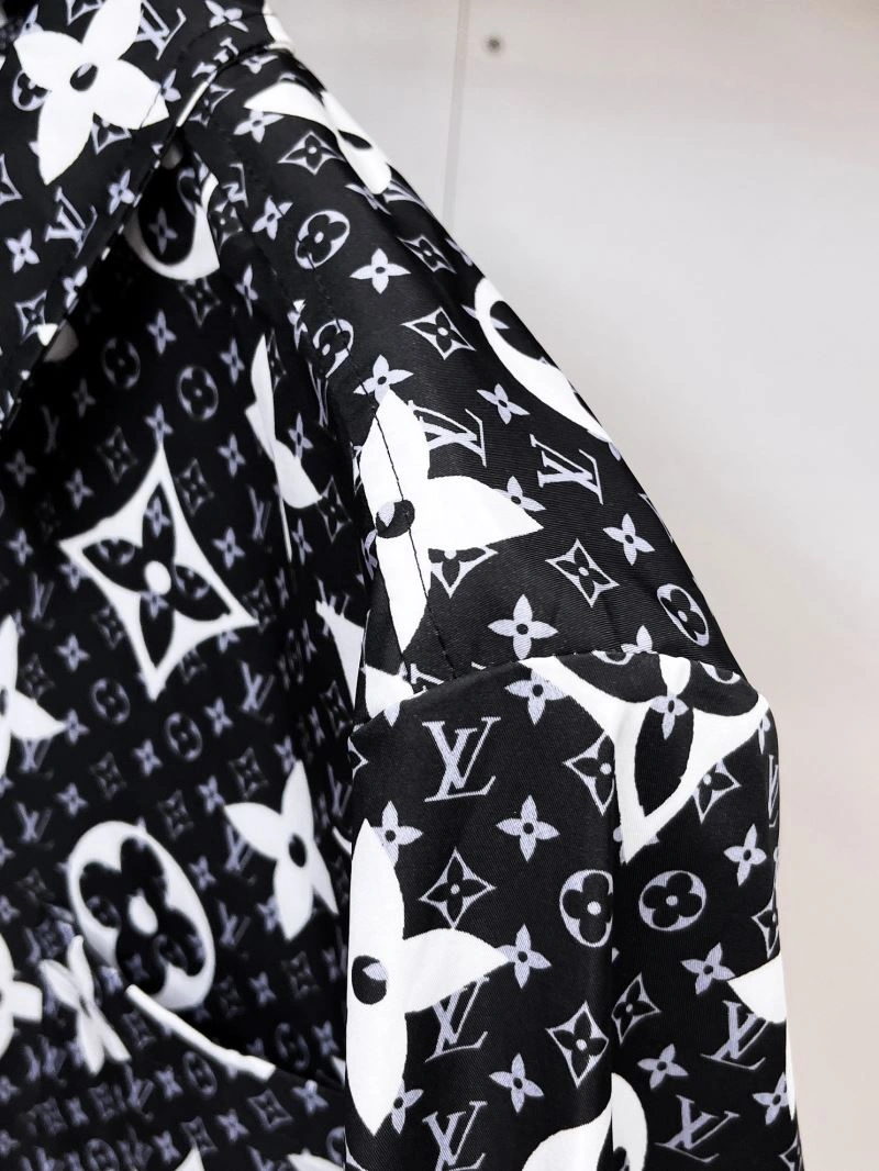 Louis Vuitton Shirts Versatile 133781