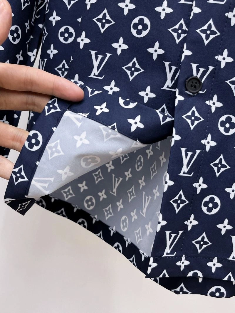 Flexible Louis Vuitton Shirts 133779