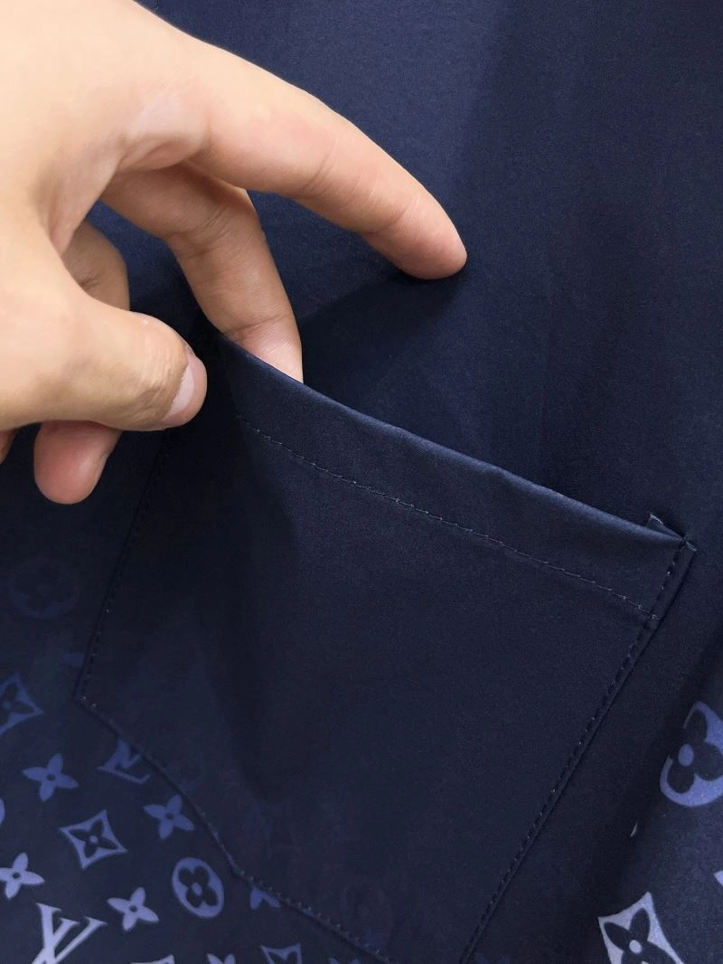 Flexible Louis Vuitton Shirts 133779