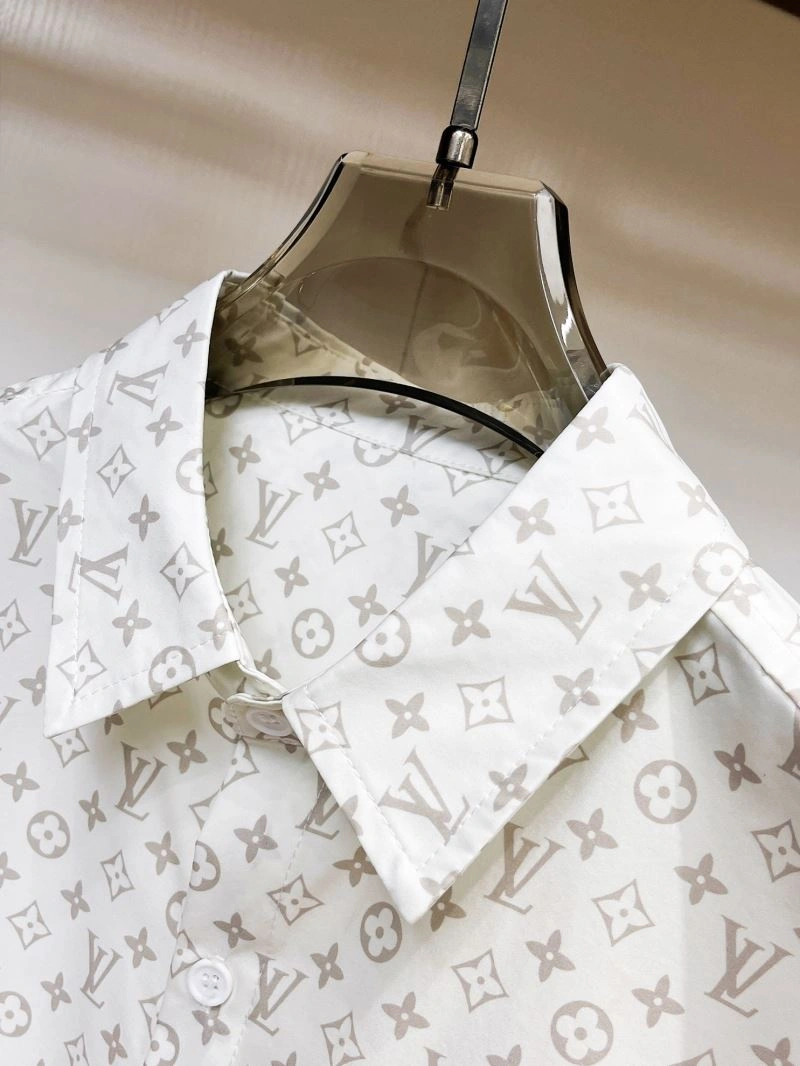 Timeless Louis Vuitton Shirts 133786