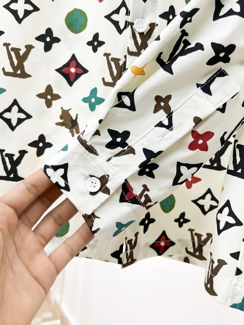 EyeCatching Louis Vuitton Shirts 133788