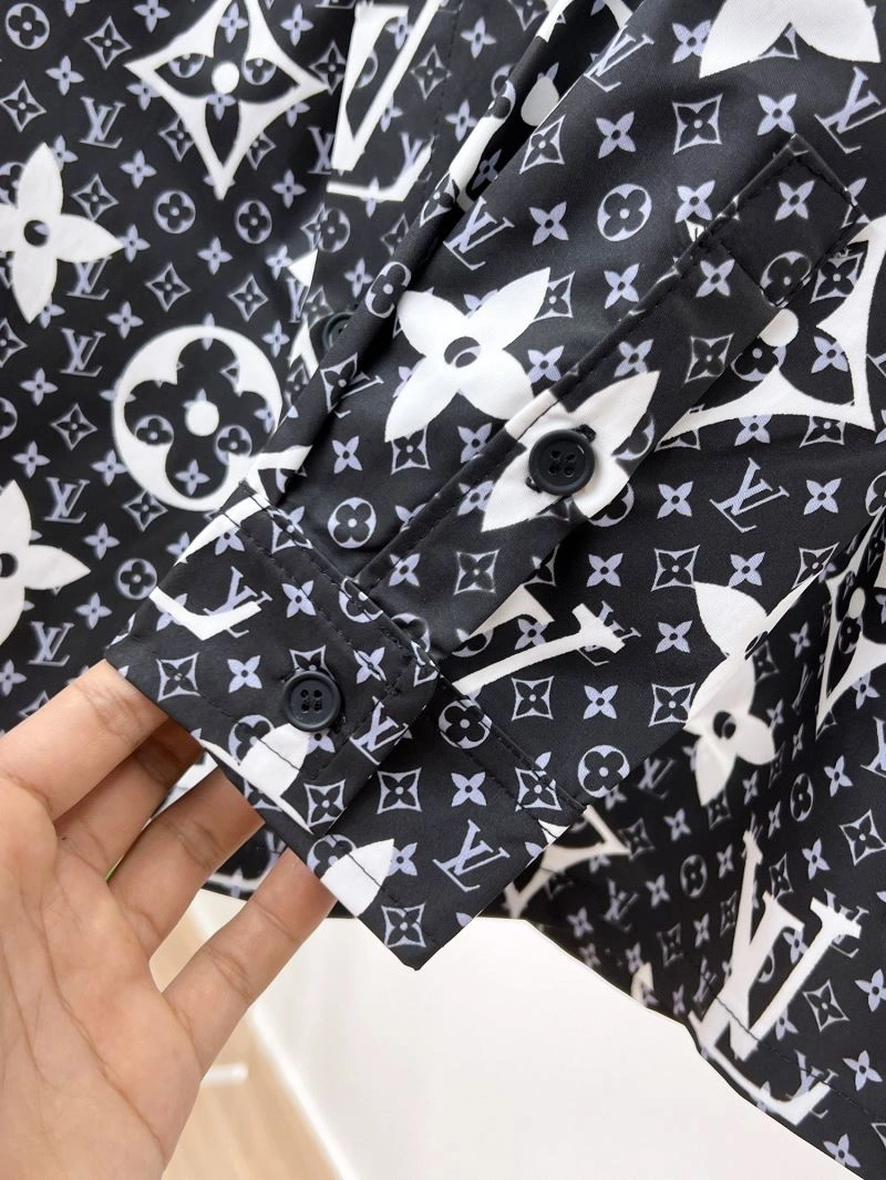 Durable Louis Vuitton Shirts 133770