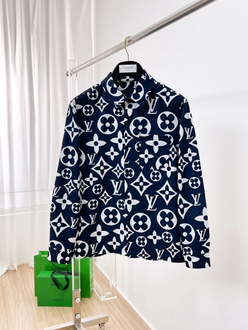 Lightweight Louis Vuitton Shirts 133759