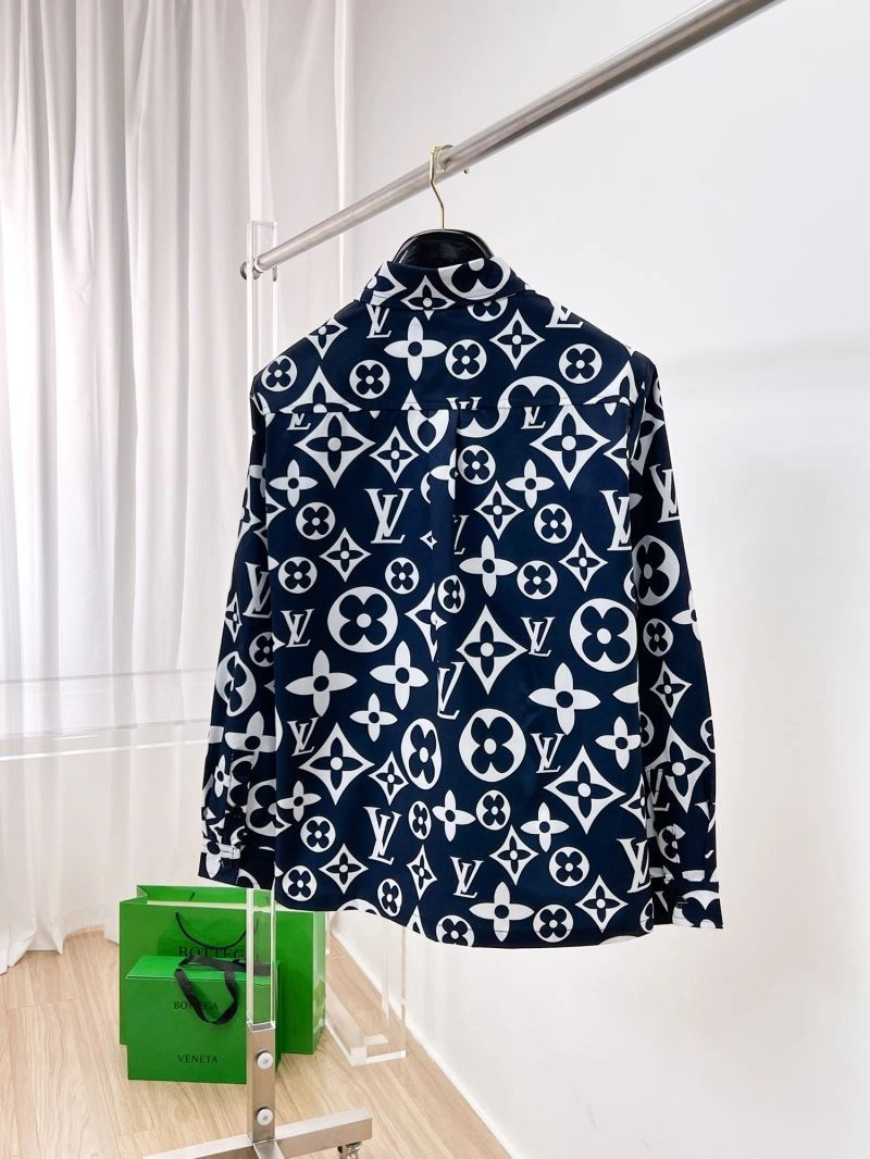 Lightweight Louis Vuitton Shirts 133759