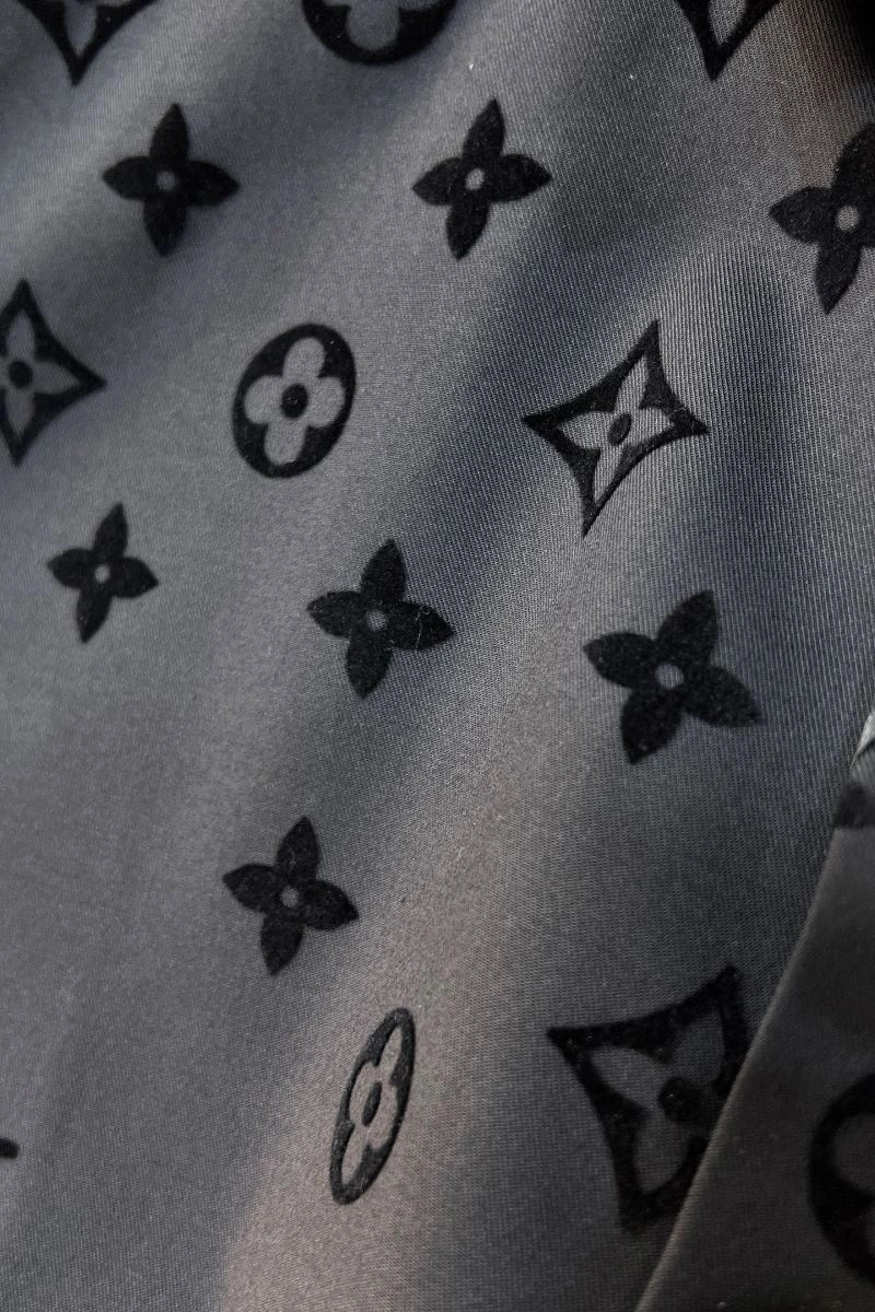 Cozy Louis Vuitton Shirts 133733