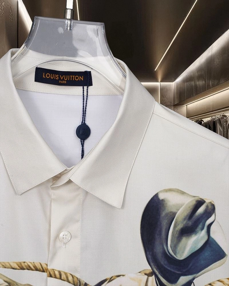 Louis Vuitton Shirts Trendy 133752