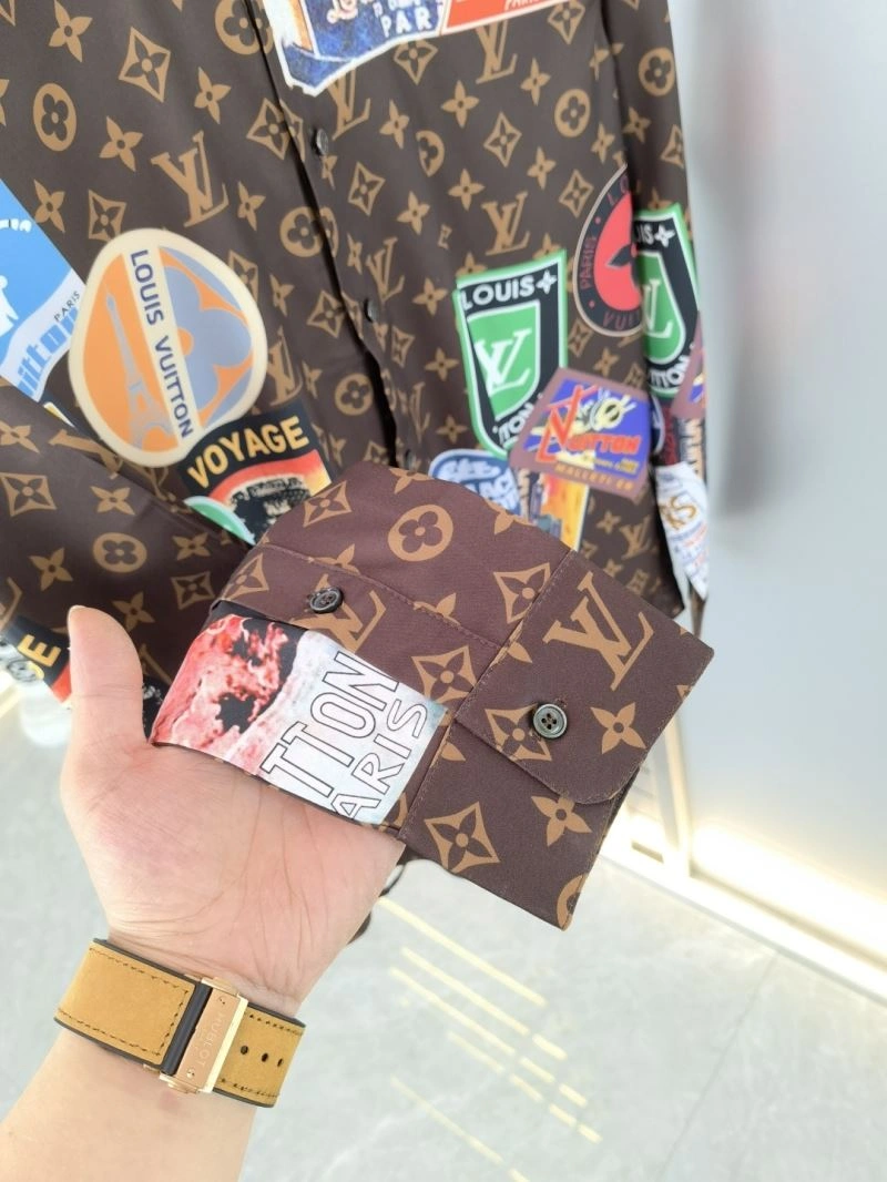 WaterResistant Louis Vuitton Shirts 130343