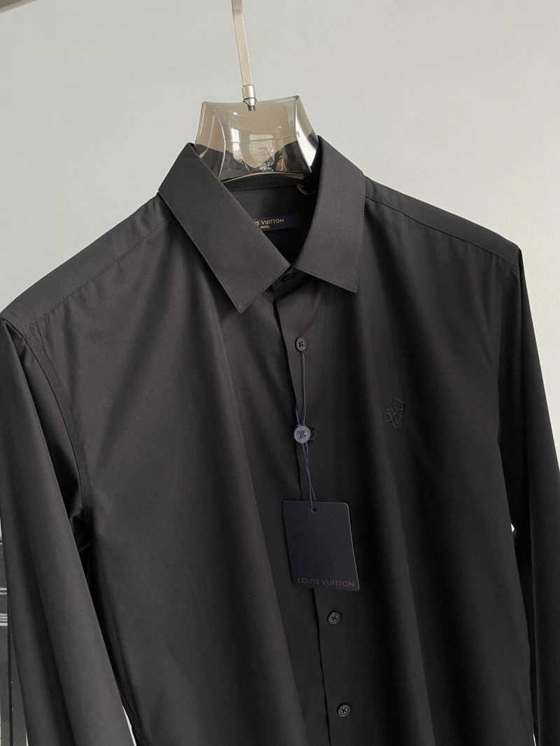 TechFriendly Louis Vuitton Shirts 132806
