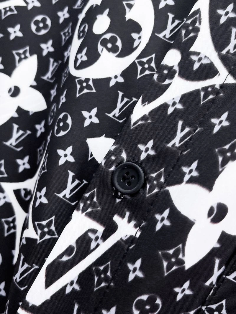HighPerformance Louis Vuitton Shirts 132779