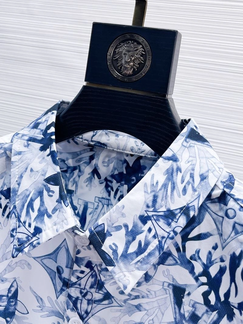 Popular Louis Vuitton Shirts 132776