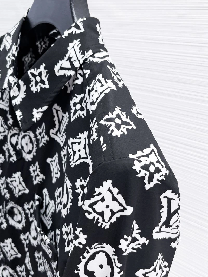 Louis Vuitton Shirts Chic 132768