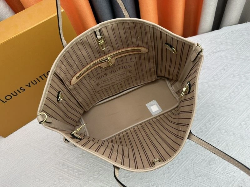 Flexible Louis Vuitton Shopping Bags 80411