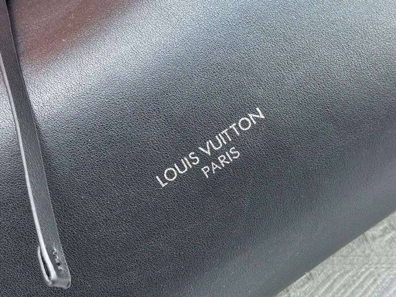 Durable Louis Vuitton Shopping Bags 80405