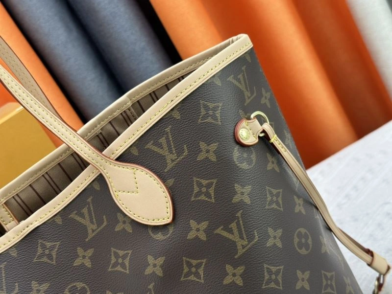 Louis Vuitton Shopping Bags Sporty 80395