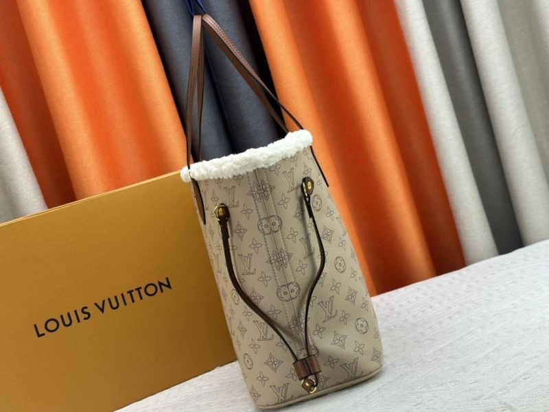ComfortFit Louis Vuitton Shopping Bags 80389