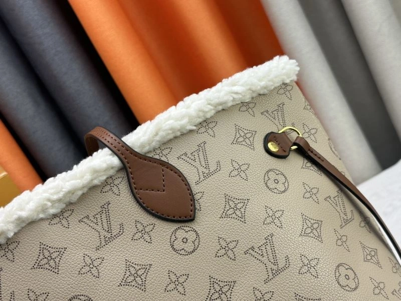 ComfortFit Louis Vuitton Shopping Bags 80389