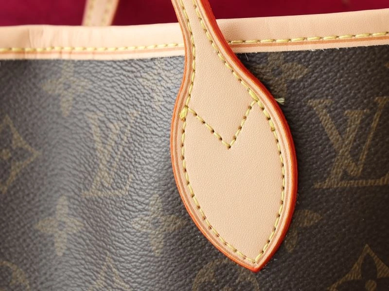 Louis Vuitton Shopping Bags Attractive 80403