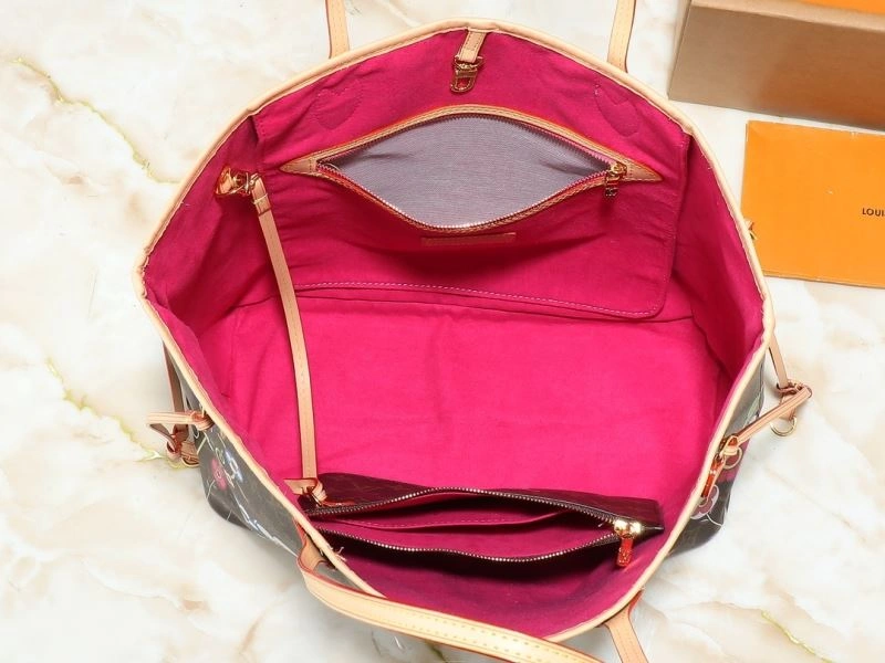 Louis Vuitton Shopping Bags Attractive 80403