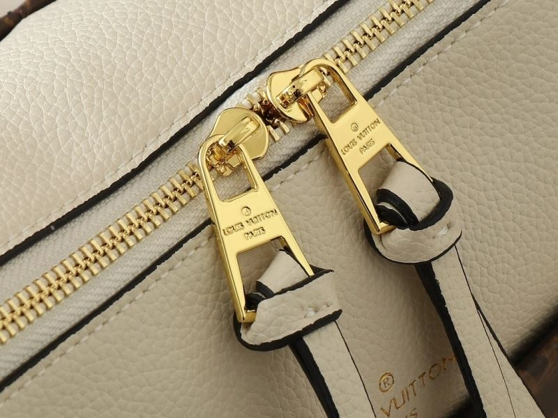 Casual Louis Vuitton Shopping Bags 80401