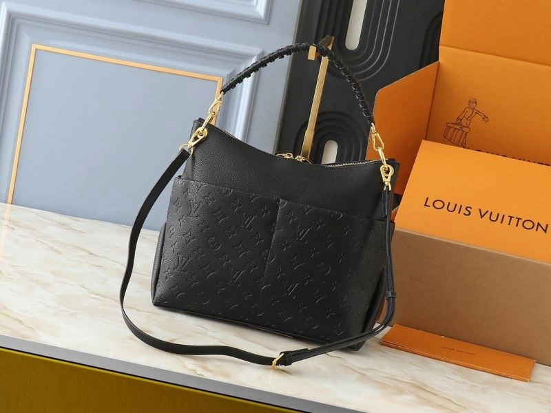 Louis Vuitton Shopping Bags SportInspired 80383