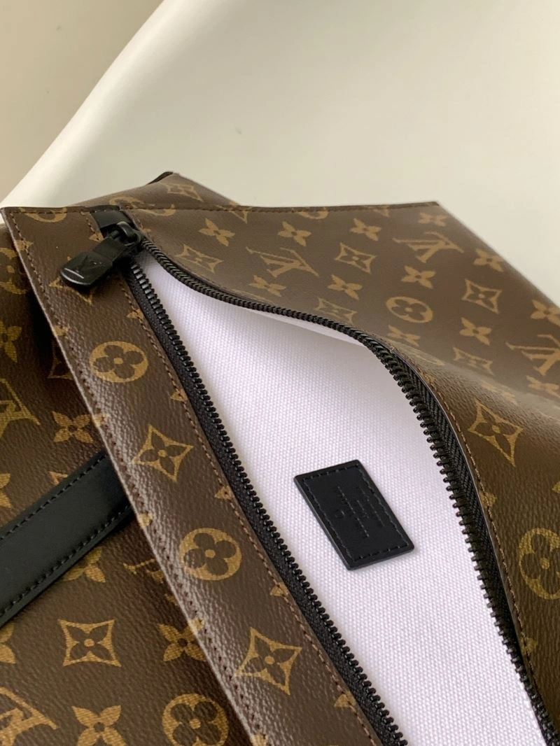 Louis Vuitton Shopping Bags AllSeason 94337