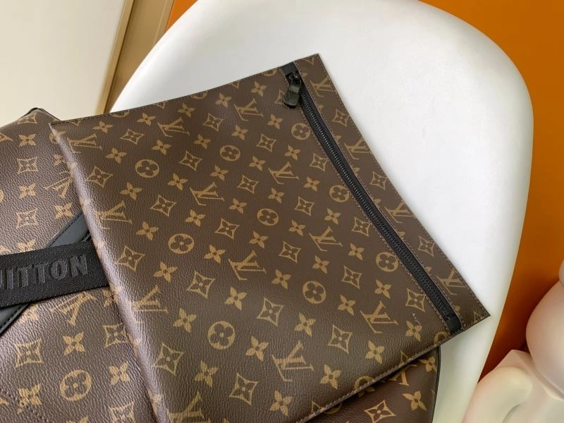 Louis Vuitton Shopping Bags Elegant 94259
