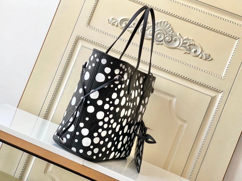FlexibleFit Louis Vuitton Shopping Bags 94240