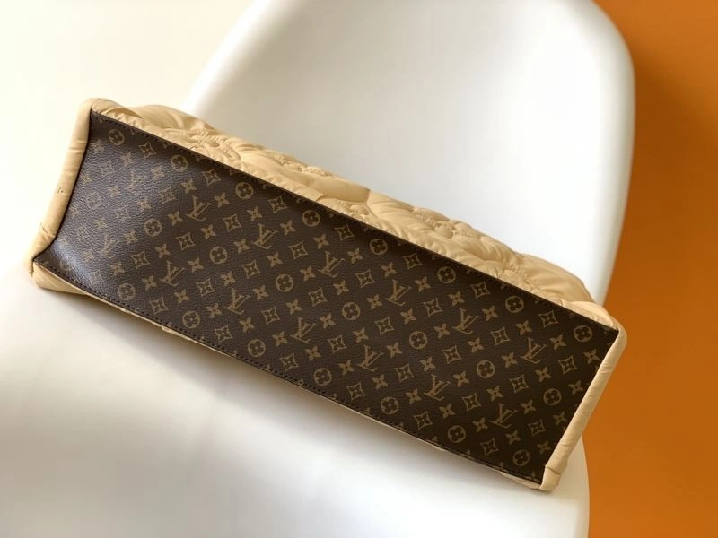 Louis Vuitton Shopping Bags SunProtective 94261