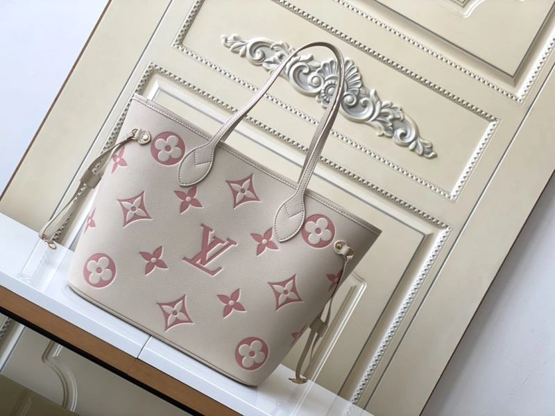 Sophisticated Louis Vuitton Shopping Bags 94265