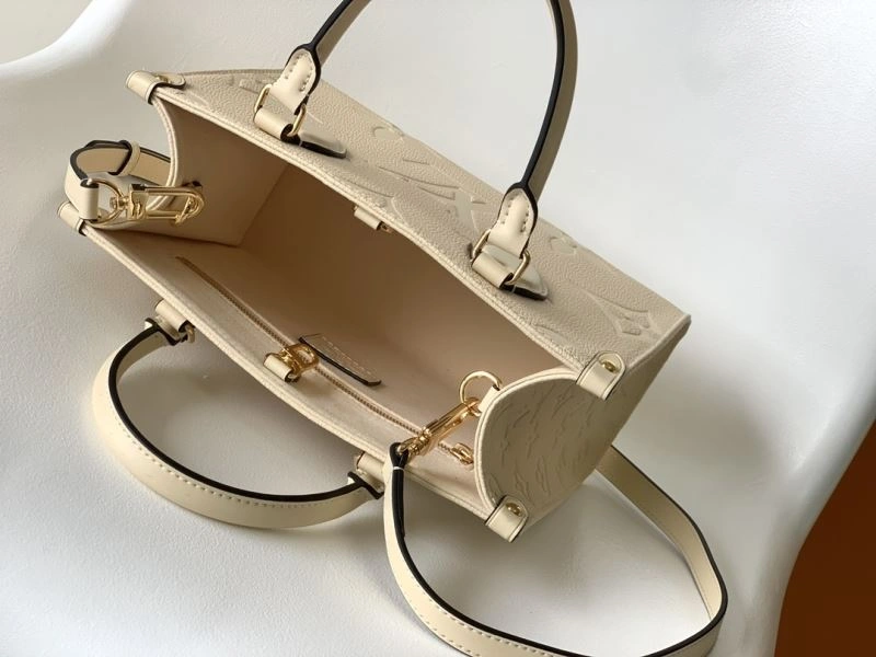 Louis Vuitton Shopping Bags Refined 94229