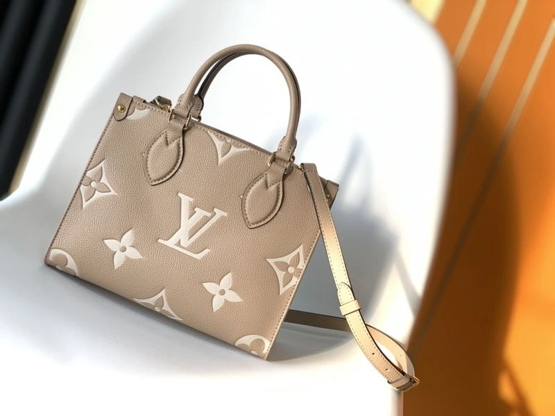 Elegant Louis Vuitton Shopping Bags 94209