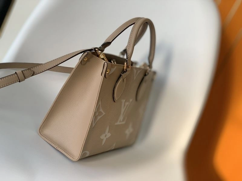 Elegant Louis Vuitton Shopping Bags 94209