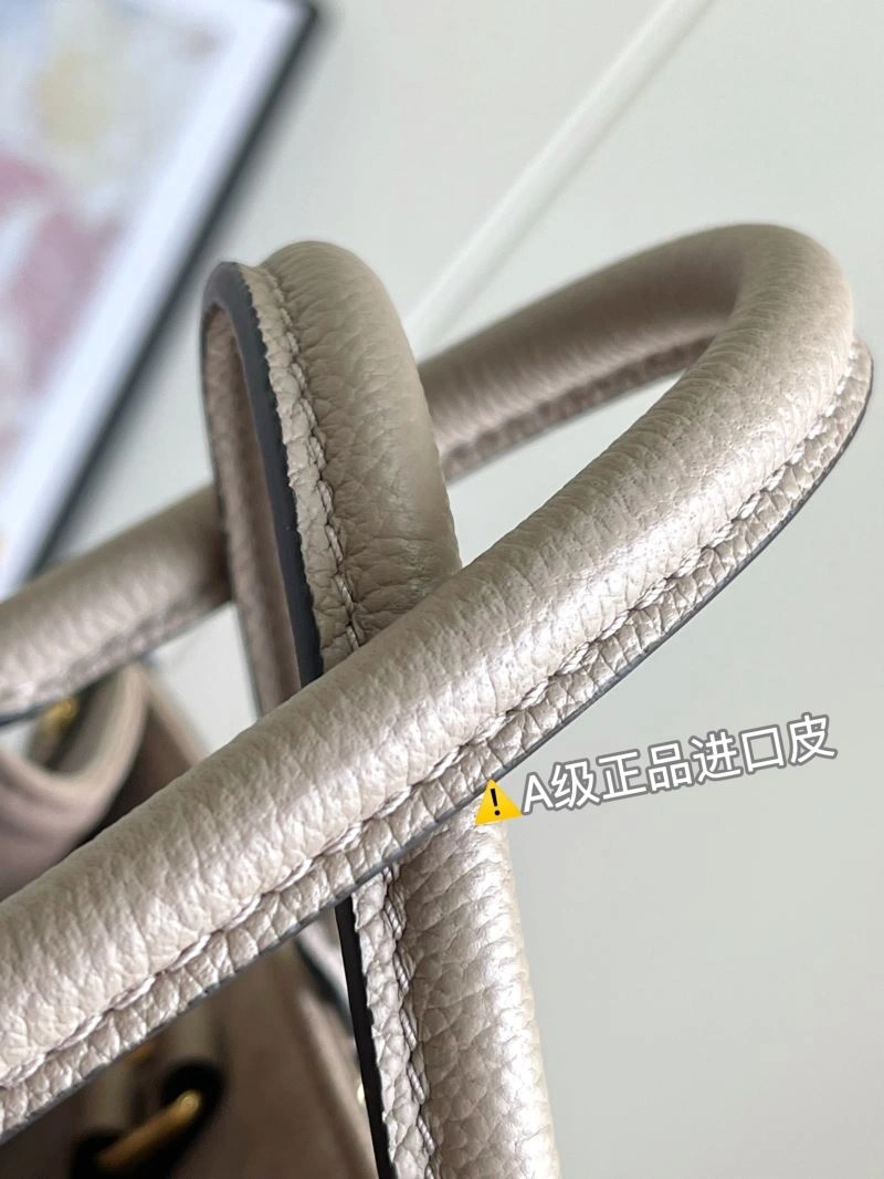 Louis Vuitton Shopping Bags WrinkleFree 93998