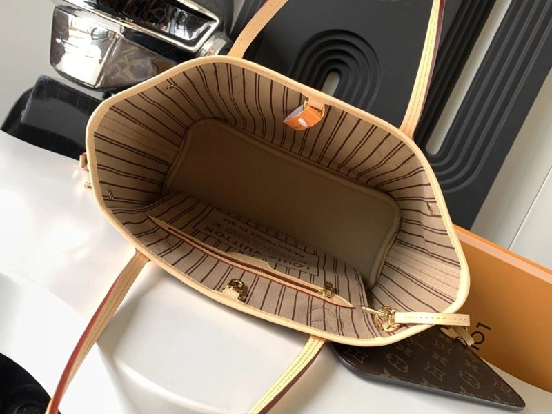 Effortless Louis Vuitton Shopping Bags 93737