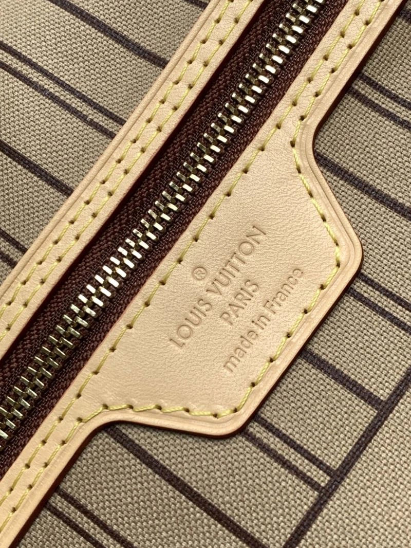Effortless Louis Vuitton Shopping Bags 93737