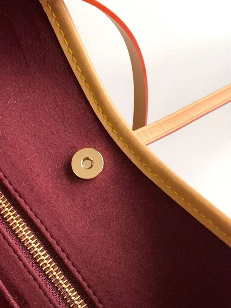Louis Vuitton Shopping Bags Bright 93728
