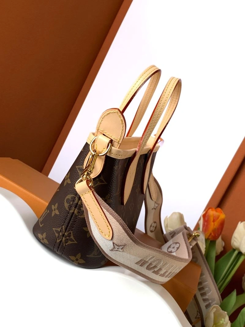 Louis Vuitton Shopping Bags Fashionable 93755