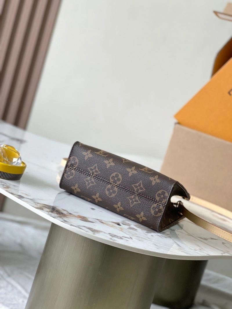 RelaxedFit Louis Vuitton Shopping Bags 93517