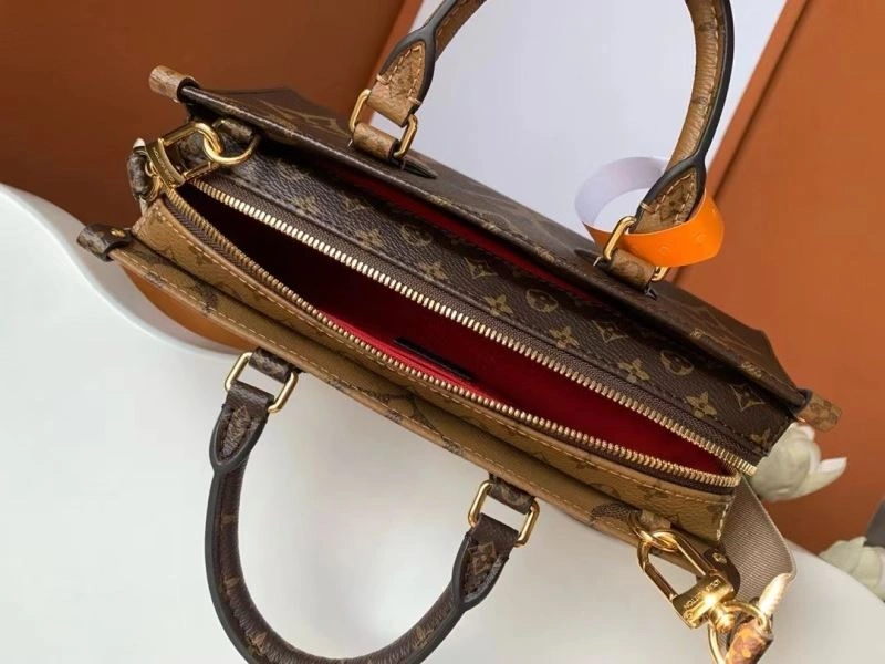 TechFriendly Louis Vuitton Shopping Bags 93478